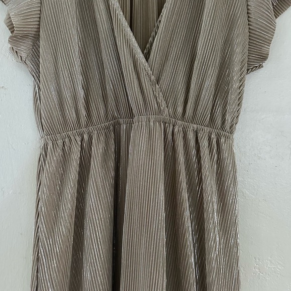 Baltic Born Dresses Baltic Born Athena Pleated Maxi Dress Size Medium Gold - Picture 13 of 13